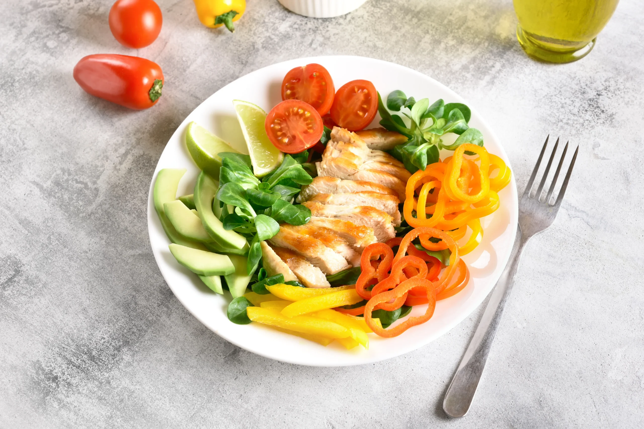 Healthy balanced meal supporting ultrasonic cavitation results with lean protein and vegetables.